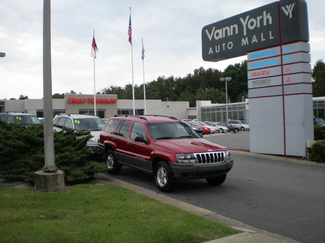 Vann York Auto Mall Photos