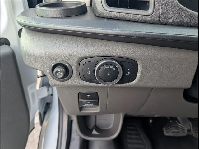 2025 Ford Transit 250
