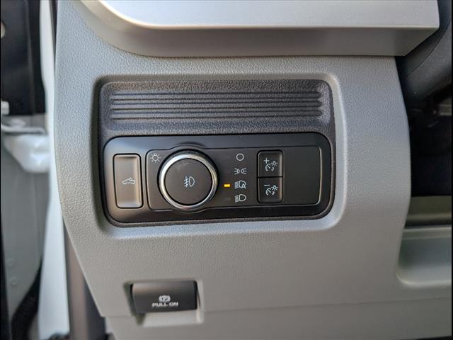 2025 Ford F-350 Super Duty XL