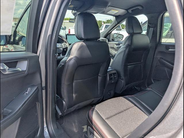 2025 Ford Escape Hybrid 