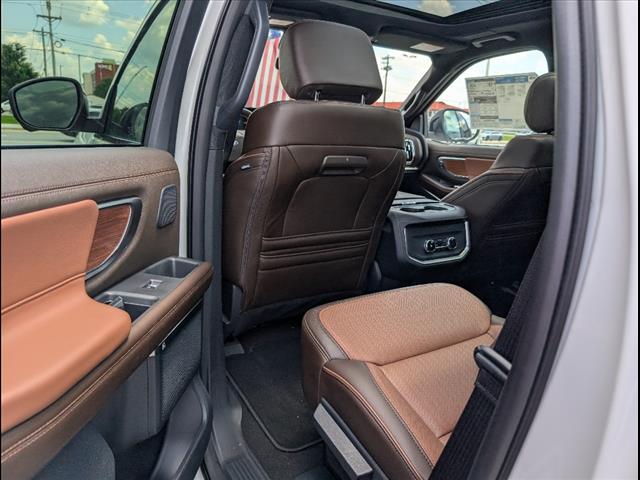 2025 Ford Expedition 
