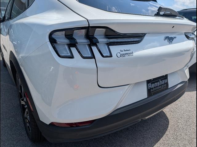 2025 Ford Mustang Mach-E 