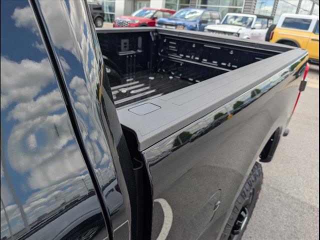 2025 Ford F-350 Super Duty XLT