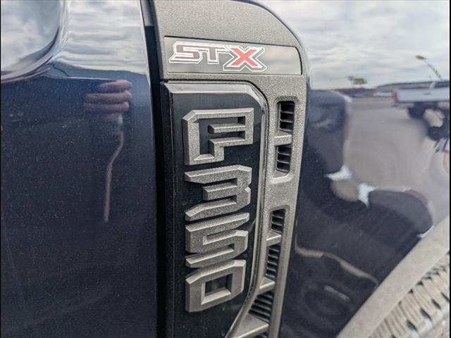 2025 Ford F-350 Super Duty XL