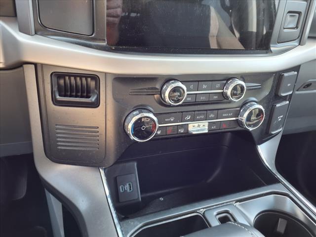 2023 Ford F-150 Lightning XLT