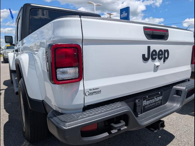 2023 Jeep Gladiator Sport S