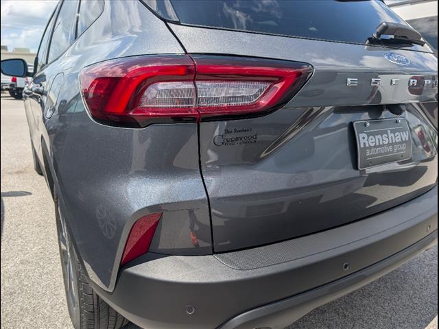 2025 Ford Escape Hybrid 