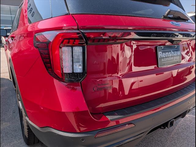 2025 Ford Explorer 