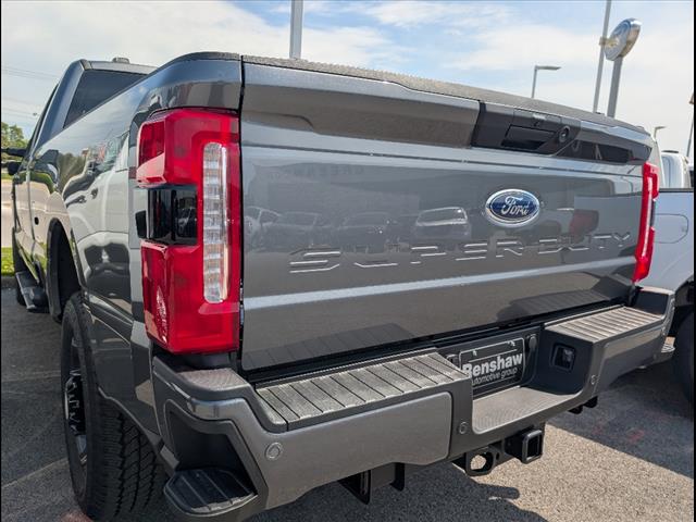 2025 Ford F-350 Super Duty XL