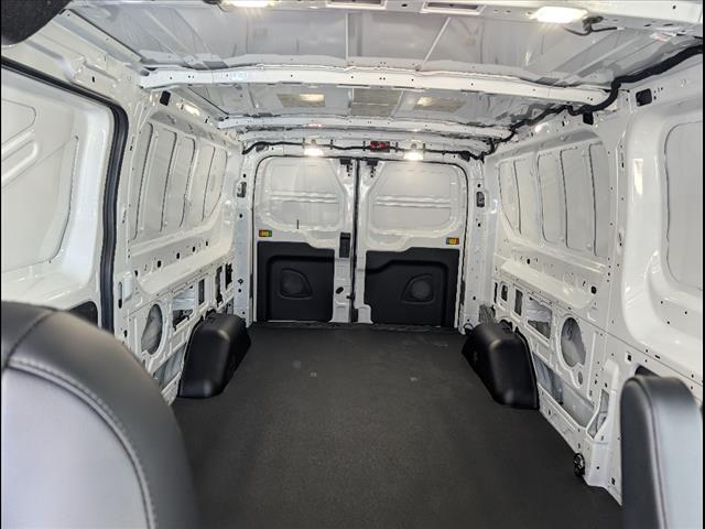 2025 Ford Transit 250
