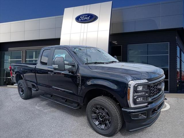 2025 Ford F-350 Super Duty XL