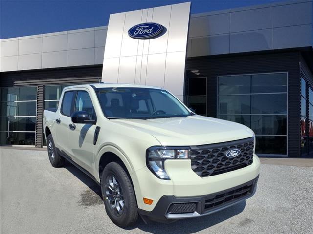 2025 Ford Maverick 