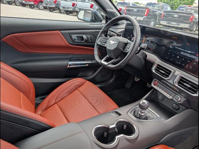 2025 Ford Mustang 