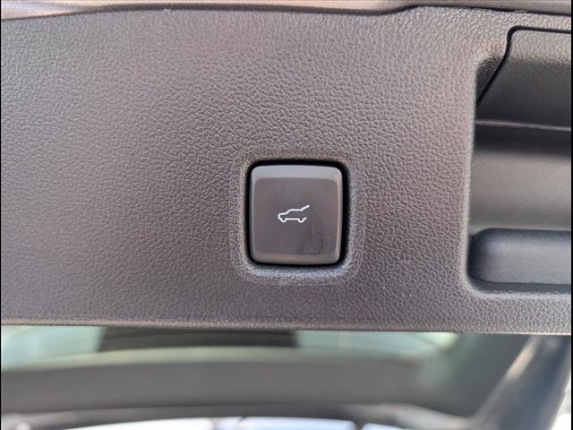 2025 Ford Escape Hybrid 