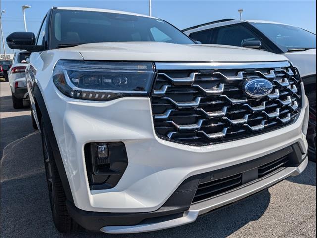 2025 Ford Explorer 