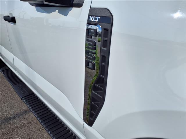 2023 Ford F-350 Super Duty XLT