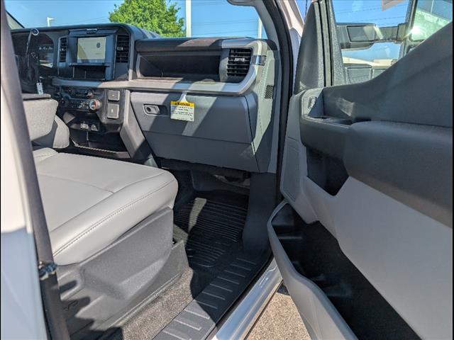 2025 Ford F-350 Super Duty XL