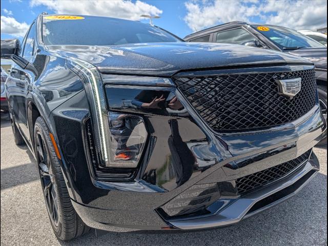 2025 Cadillac XT4 Sport