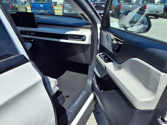 2025 Lincoln Aviator 