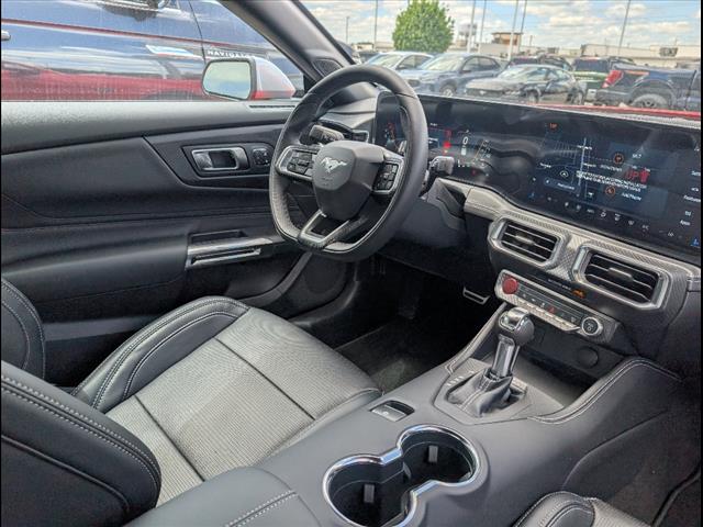 2025 Ford Mustang 