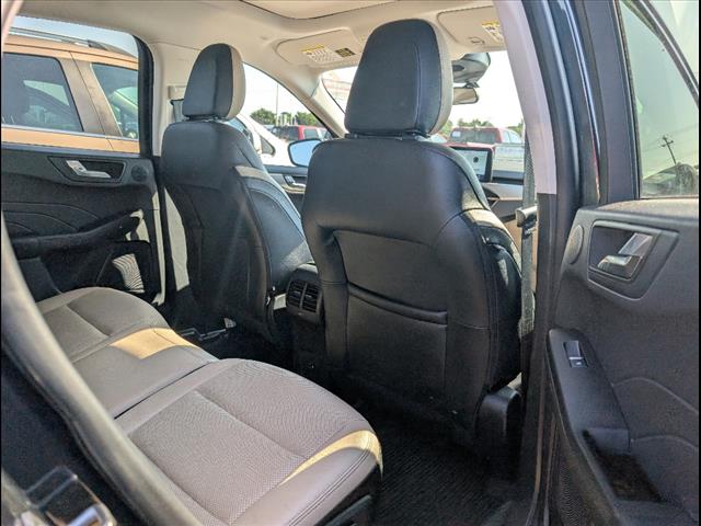 2022 Ford Escape Hybrid SEL