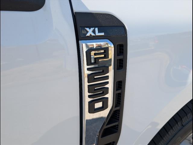 2025 Ford F-250 Super Duty XL