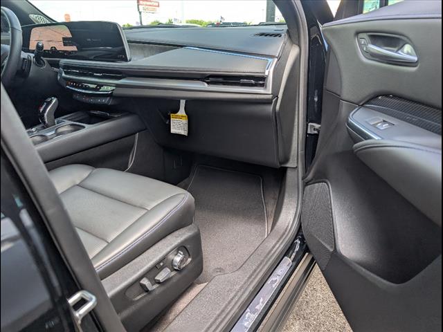2025 Cadillac XT4 Sport