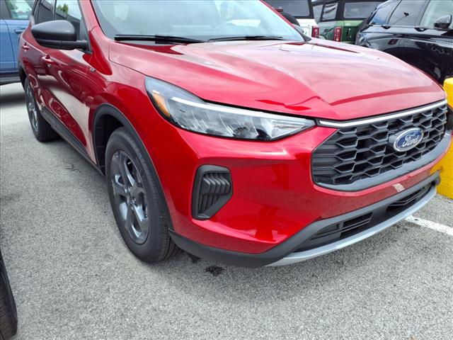 2025 Ford Escape Hybrid 