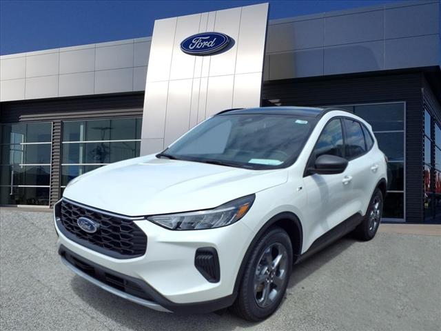 2025 Ford Escape Hybrid 