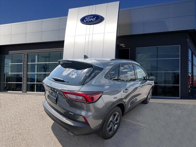 2025 Ford Escape Hybrid 