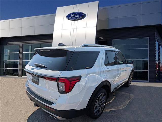 2025 Ford Explorer 