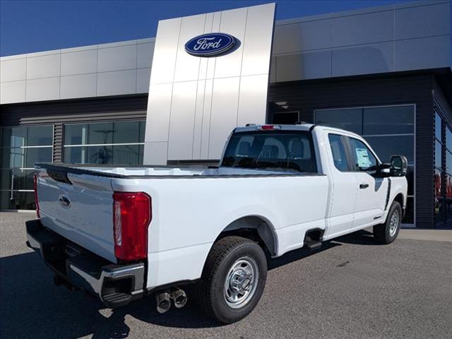 2025 Ford F-350 Super Duty XL