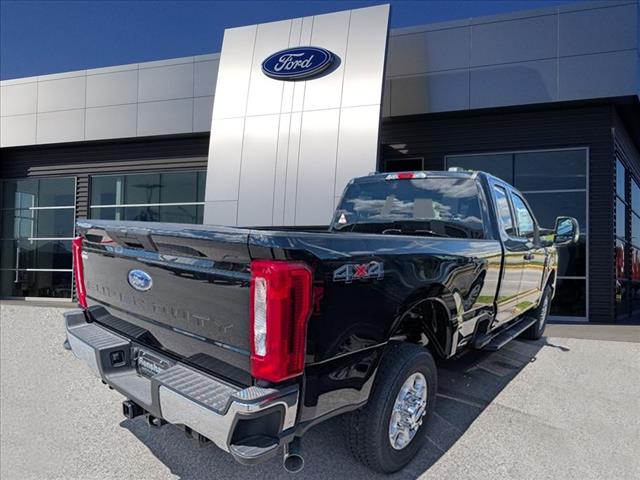 2025 Ford F-350 Super Duty XLT