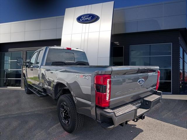 2025 Ford F-350 Super Duty XL