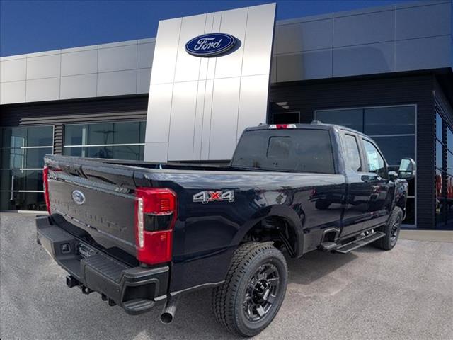 2025 Ford F-350 Super Duty XL