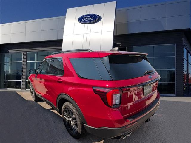 2025 Ford Explorer 