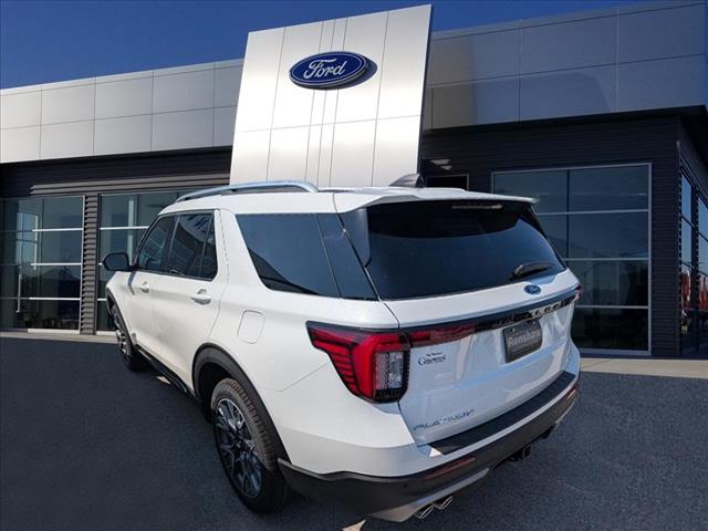2025 Ford Explorer 