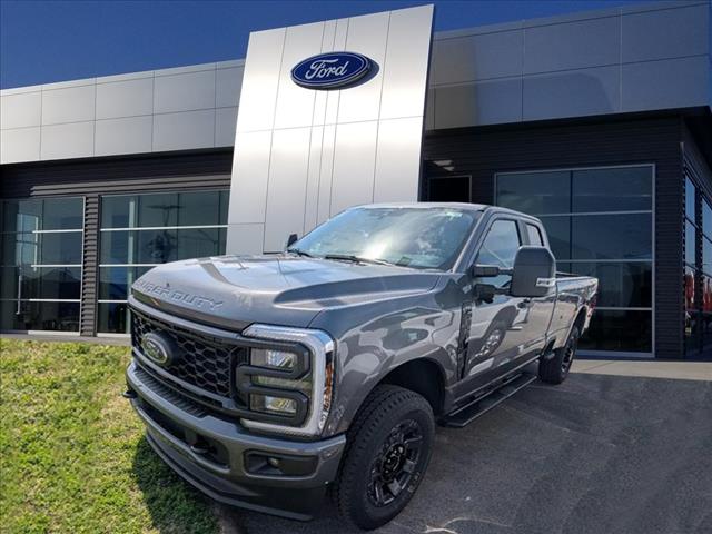 2025 Ford F-350 Super Duty XL
