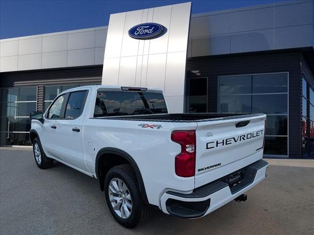 2023 Chevrolet Silverado 1500 Custom