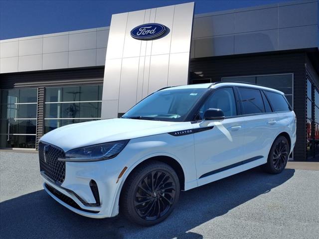 2025 Lincoln Aviator 
