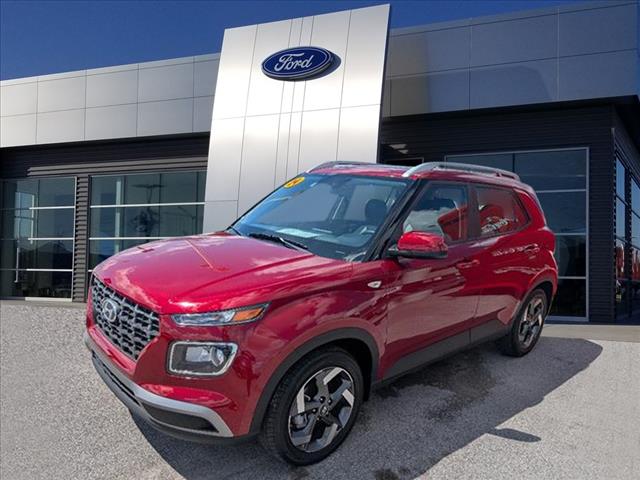 2024 Hyundai VENUE SEL