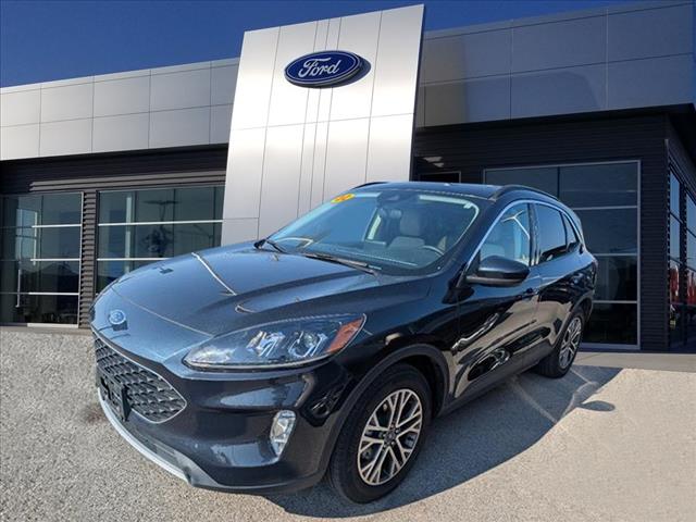 2022 Ford Escape Hybrid SEL