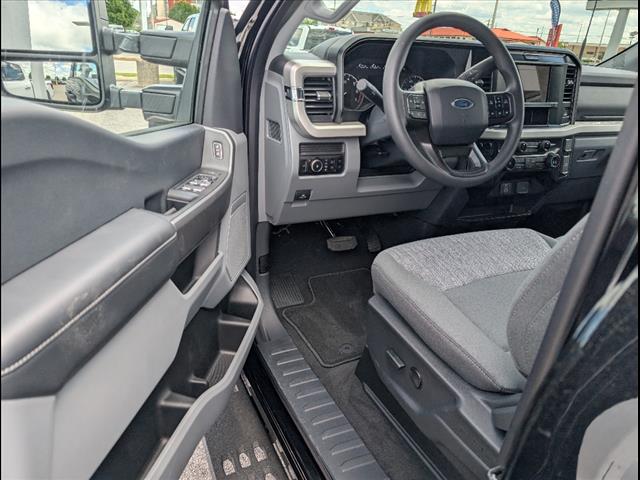 2025 Ford F-350 Super Duty XLT