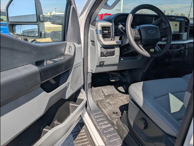 2025 Ford F-250 Super Duty XL