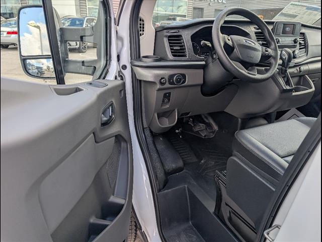 2025 Ford Transit 250