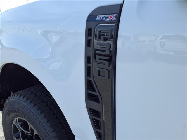 2025 Ford F-350 Super Duty XL