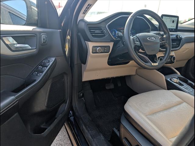 2022 Ford Escape Hybrid SEL