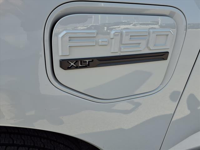 2023 Ford F-150 Lightning XLT