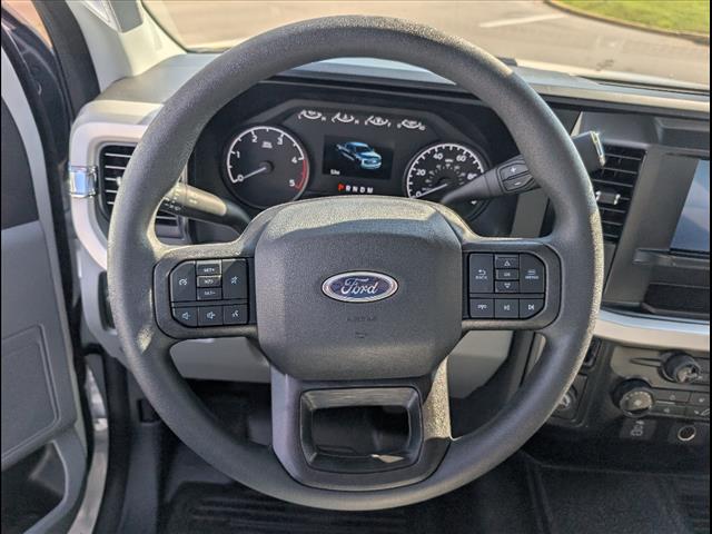 2025 Ford F-350 Super Duty XL