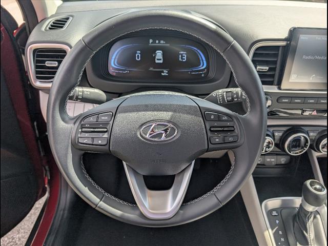 2024 Hyundai VENUE SEL